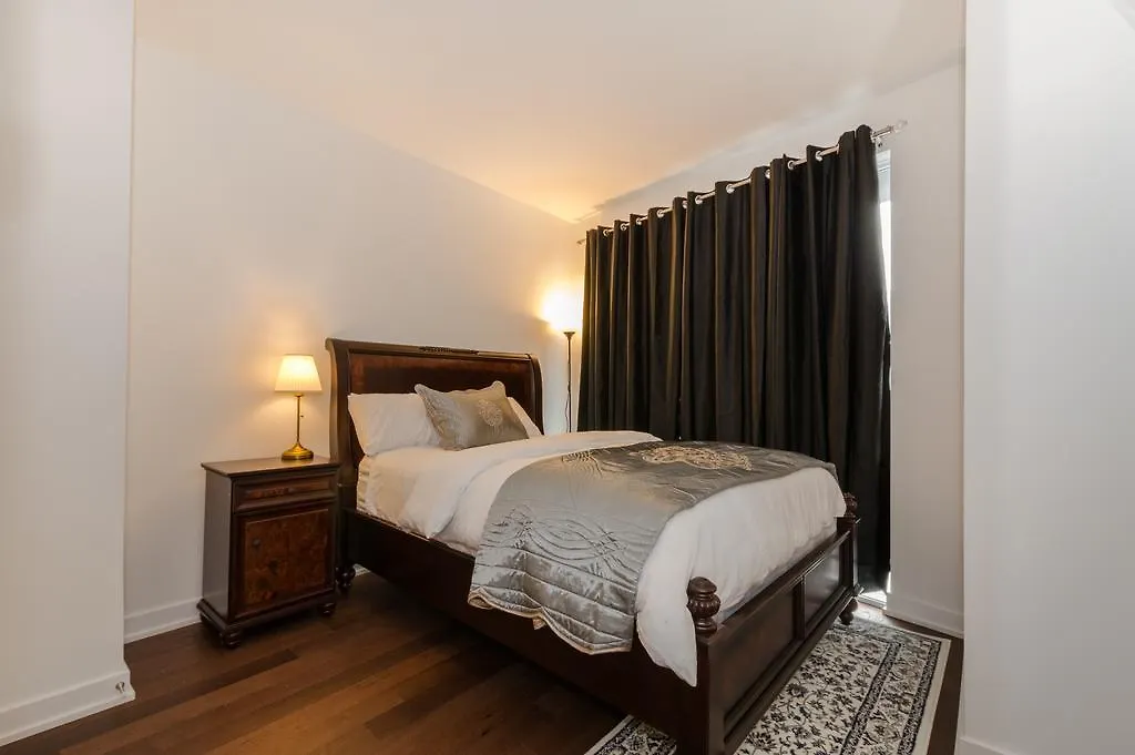 Grand Royal Condos - Торонто